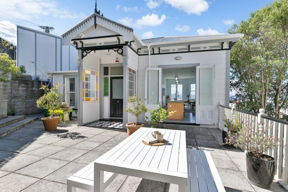 8 Bruce Avenue, Brooklyn, Wellington - Carousel 2