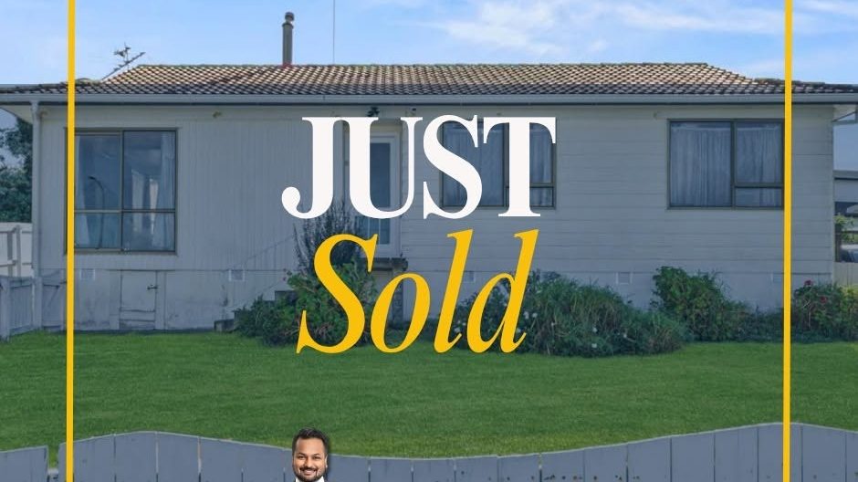 96 Hyperion Drive, Randwick Park, Auckland - Carousel 1