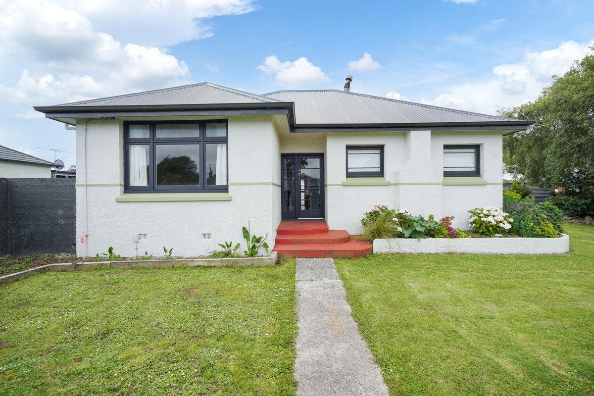 42 Joseph Street, Waverley, Invercargill - Carousel 2