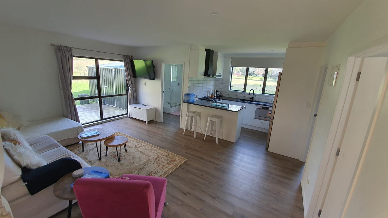 1583 Dairy Flat Highway, Albany - Carousel 1