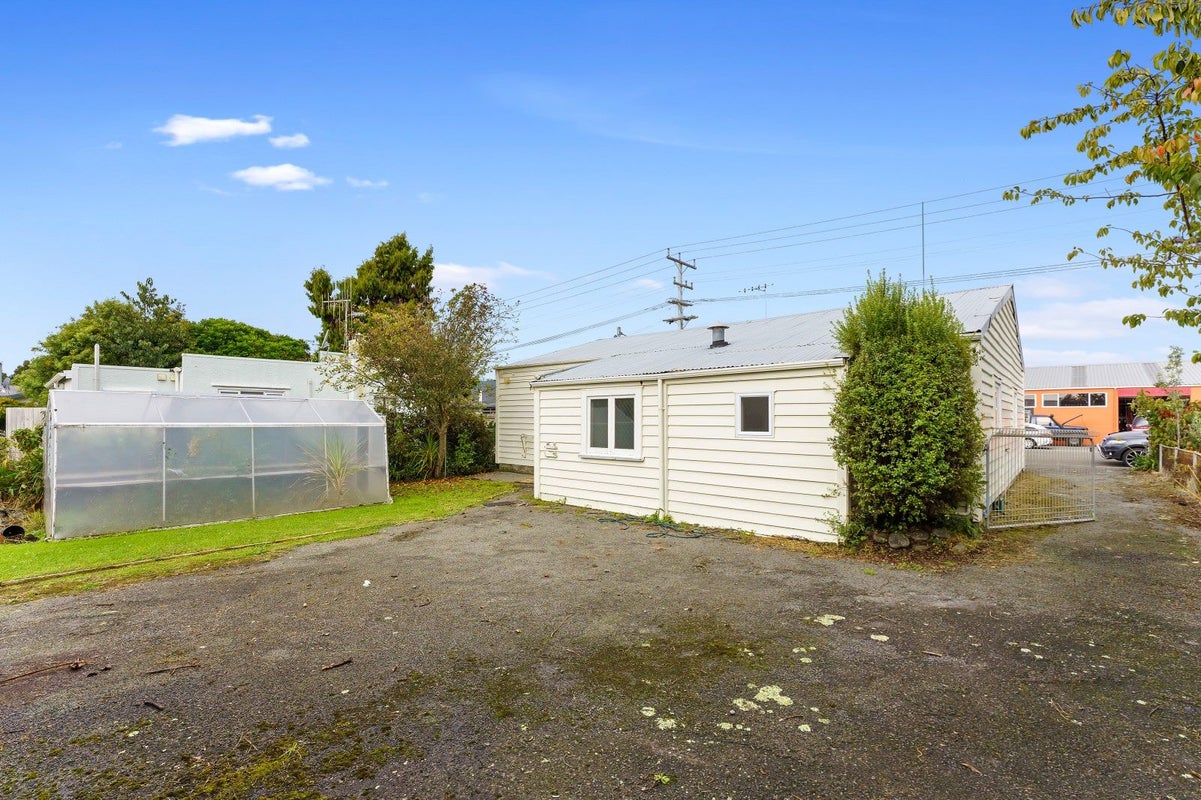 25 Dunstan Street, Otaki, Otaki - Carousel 2