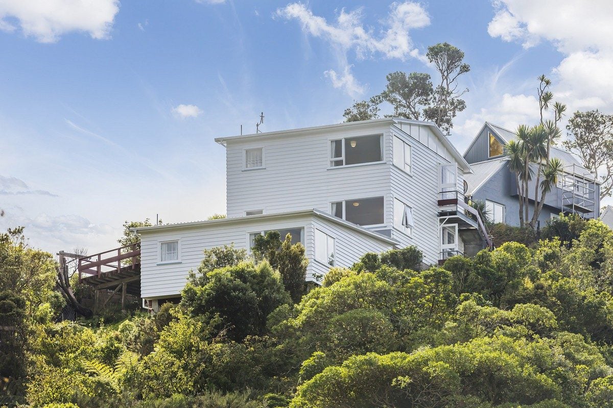 61B Heke Street, Ngaio, Wellington, Wellington - Carousel 1