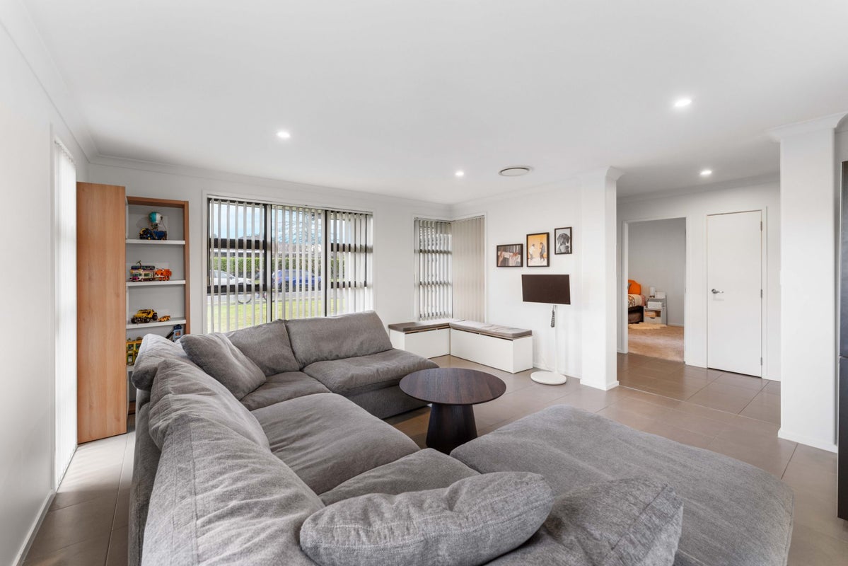 154 Normanby Road East, Karaka, Papakura - Carousel 2