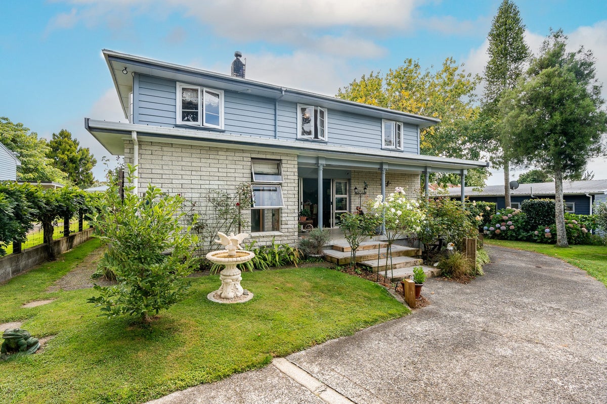 28A Hall Street, Kihikihi, Te Awamutu - Carousel 1