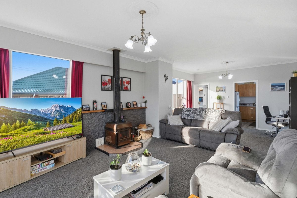 22 Eccles Street, Gore, Gore - Carousel 2