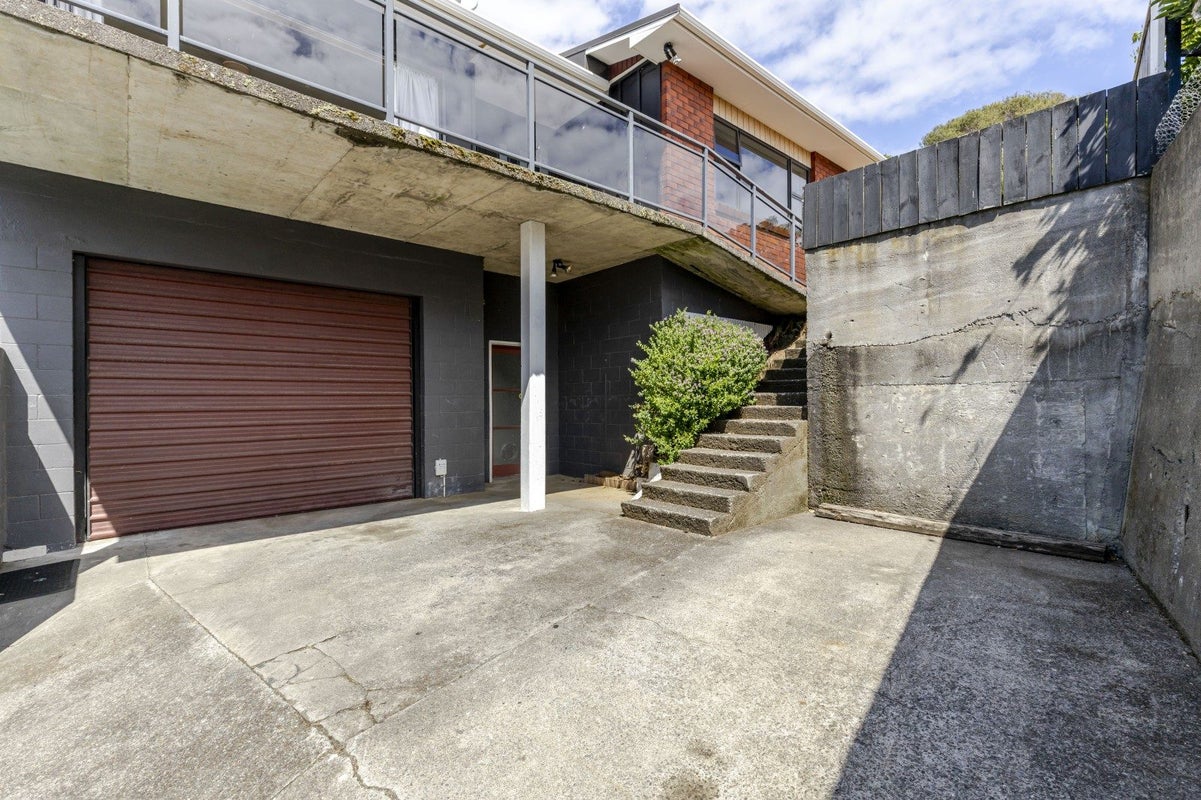 46 Seaview Road, Marfell, New Plymouth - Carousel 33
