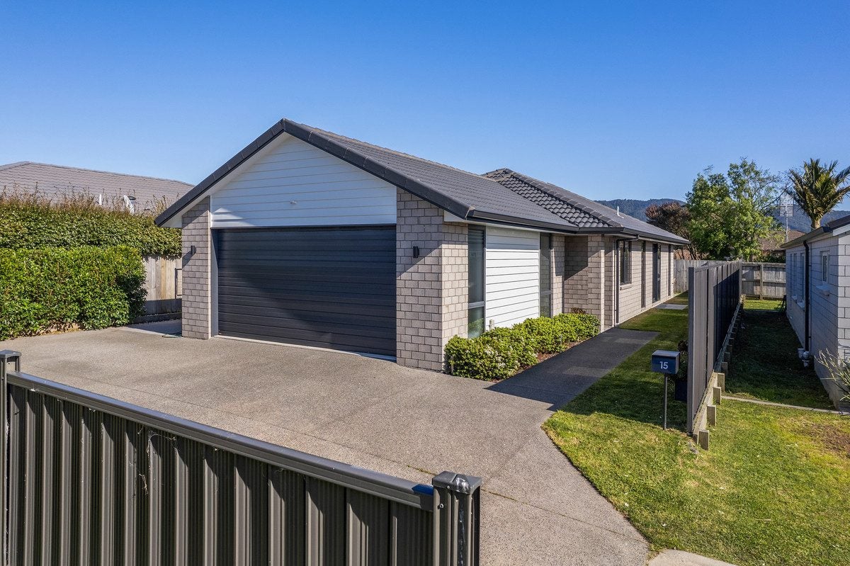 15 Opou Place, Katikati, Katikati - Carousel 2