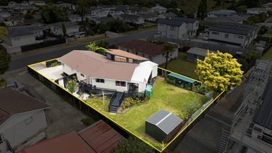 14 Gambare Place, Wattle Downs, Auckland - Carousel 1