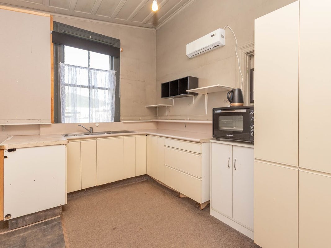 53 Bright Street, Cobden, Greymouth - Carousel 2