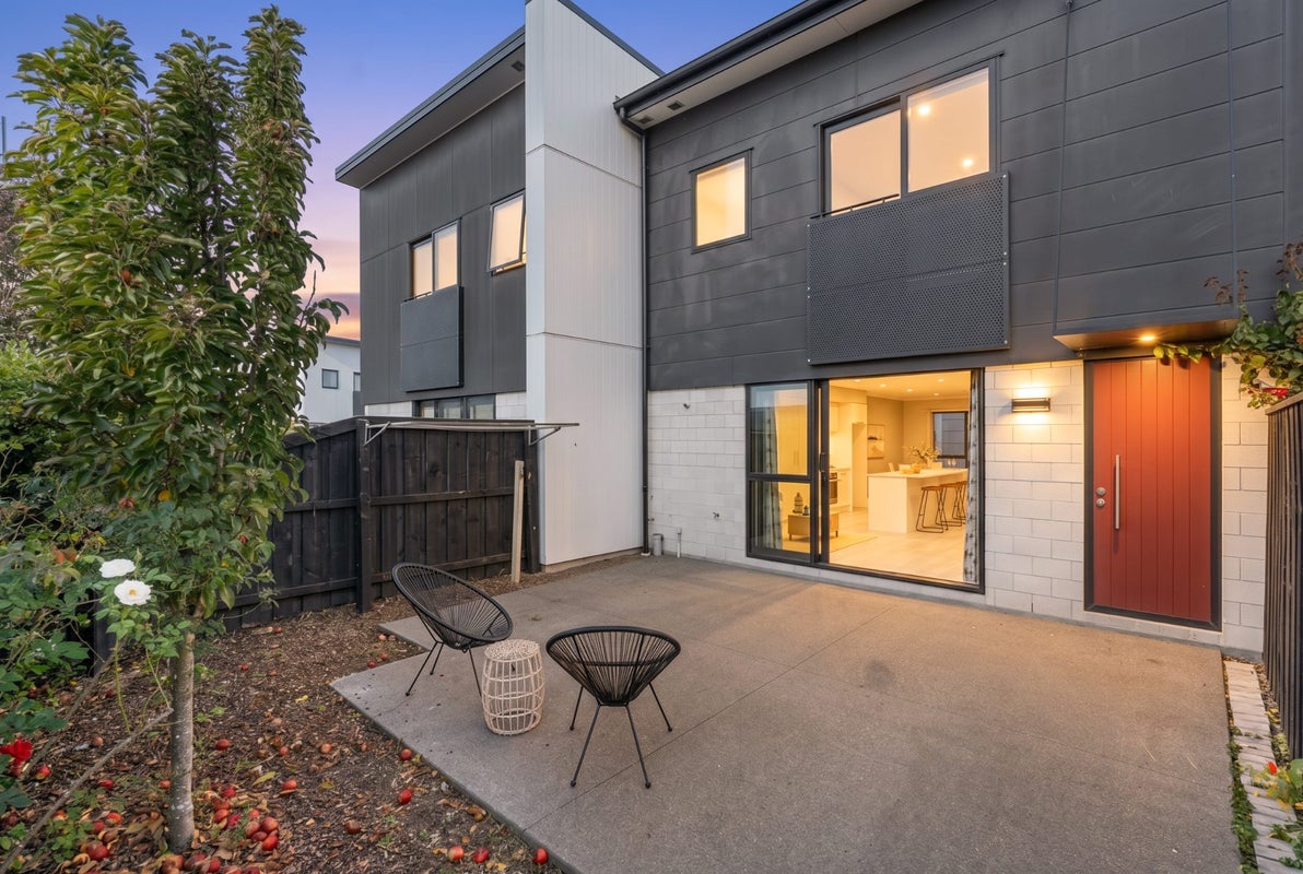 4 Brian Keogh Lane, Wigram, Christchurch - Carousel 1