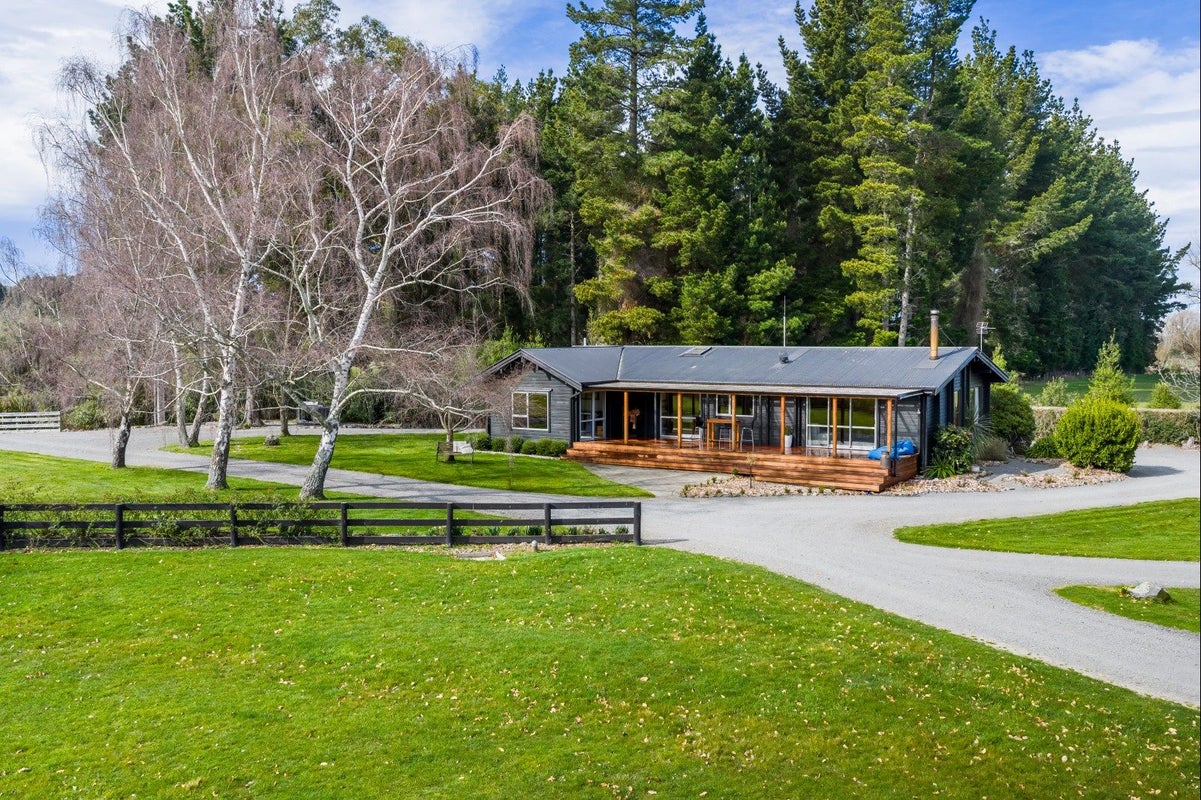 189 Carrs Road, Loburn, Rangiora - Carousel 1