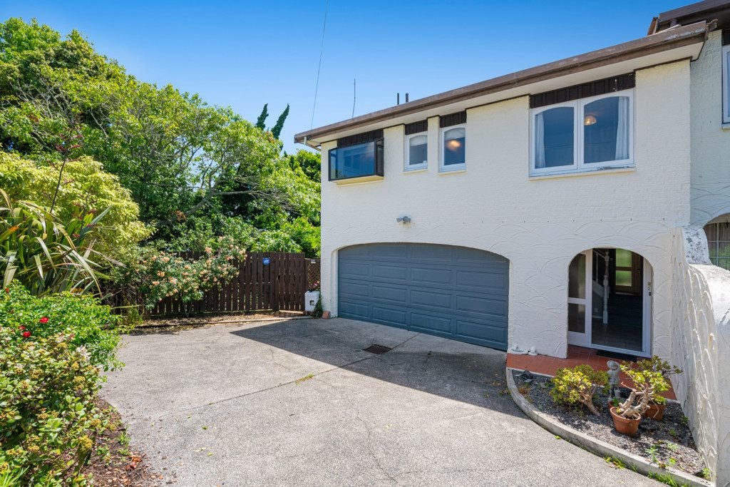 2/75 Carlisle Road, Torbay, Auckland - Carousel 1