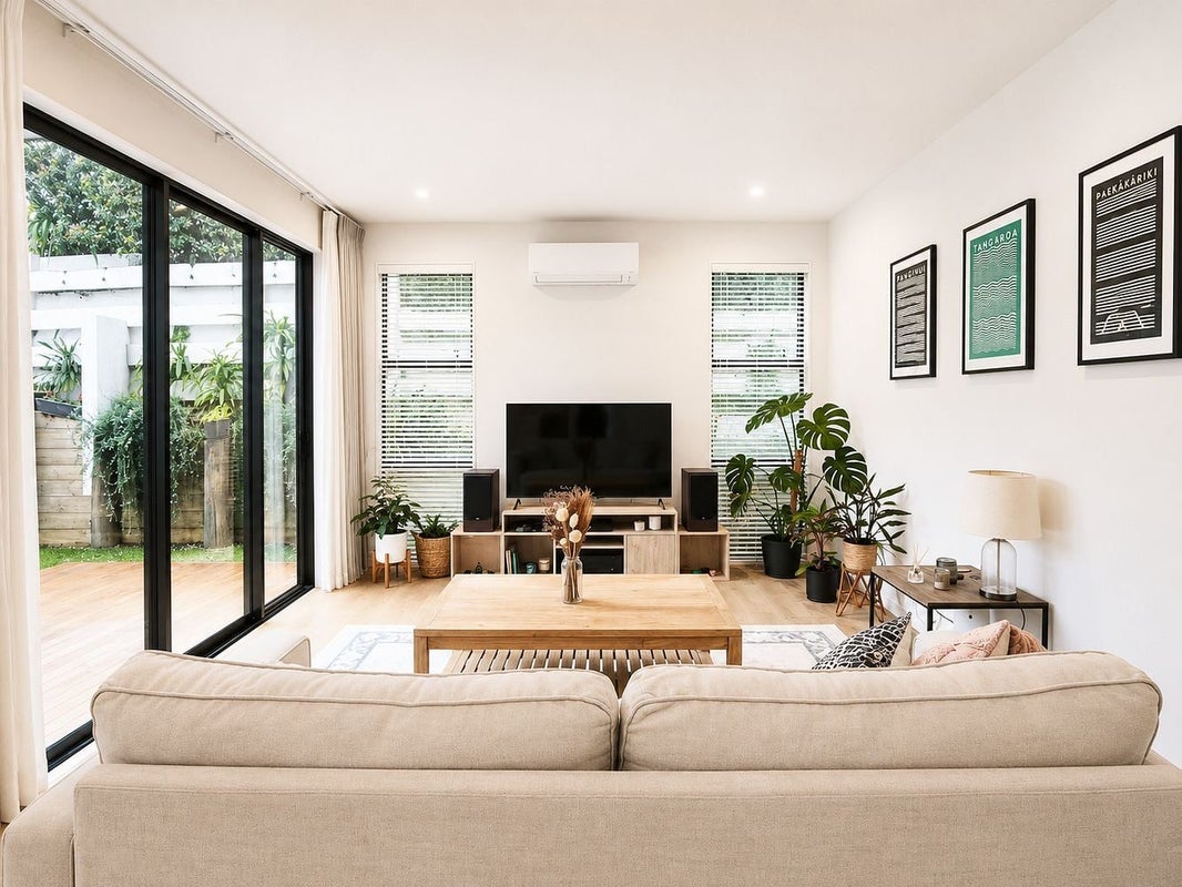 2E Cardinal Place, Glendowie, Auckland - Carousel 1