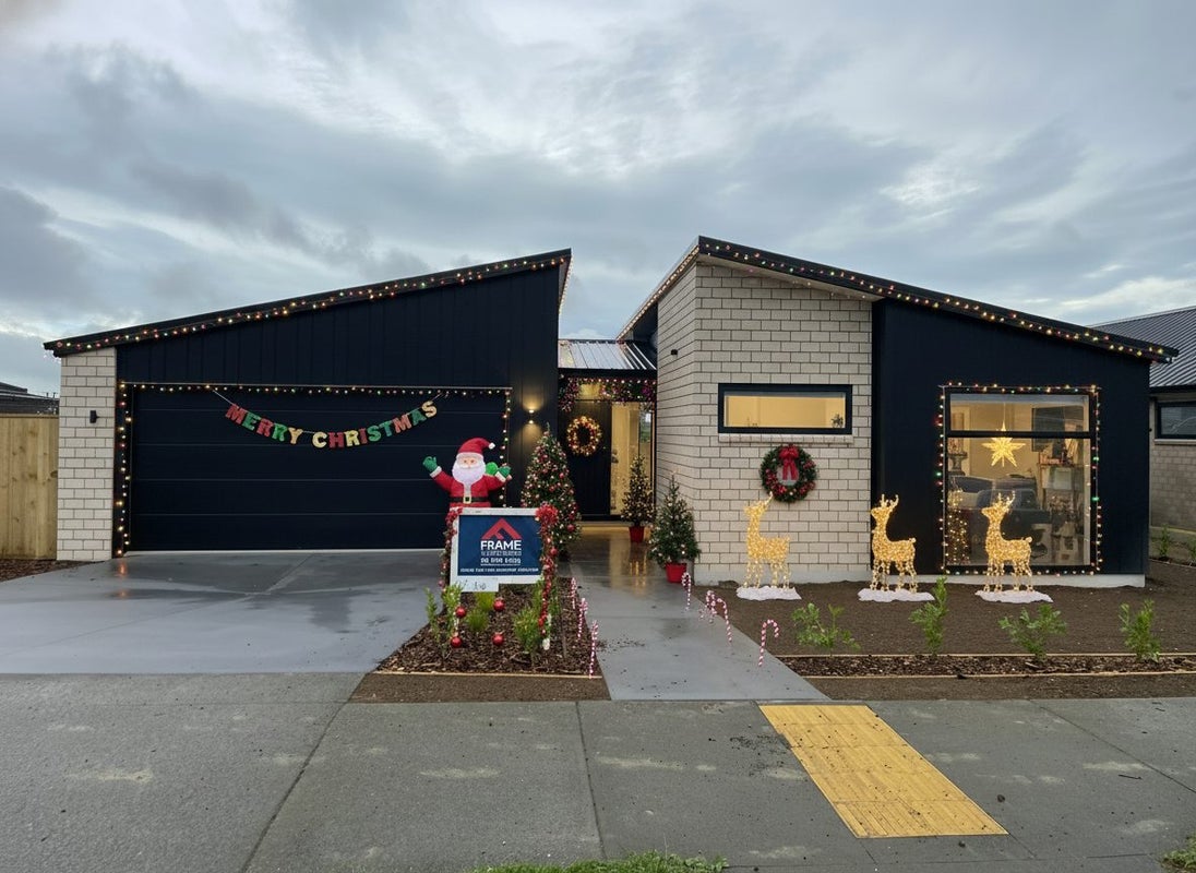 13 Tirikatene Avenue, Paerata, Pukekohe - Carousel 1