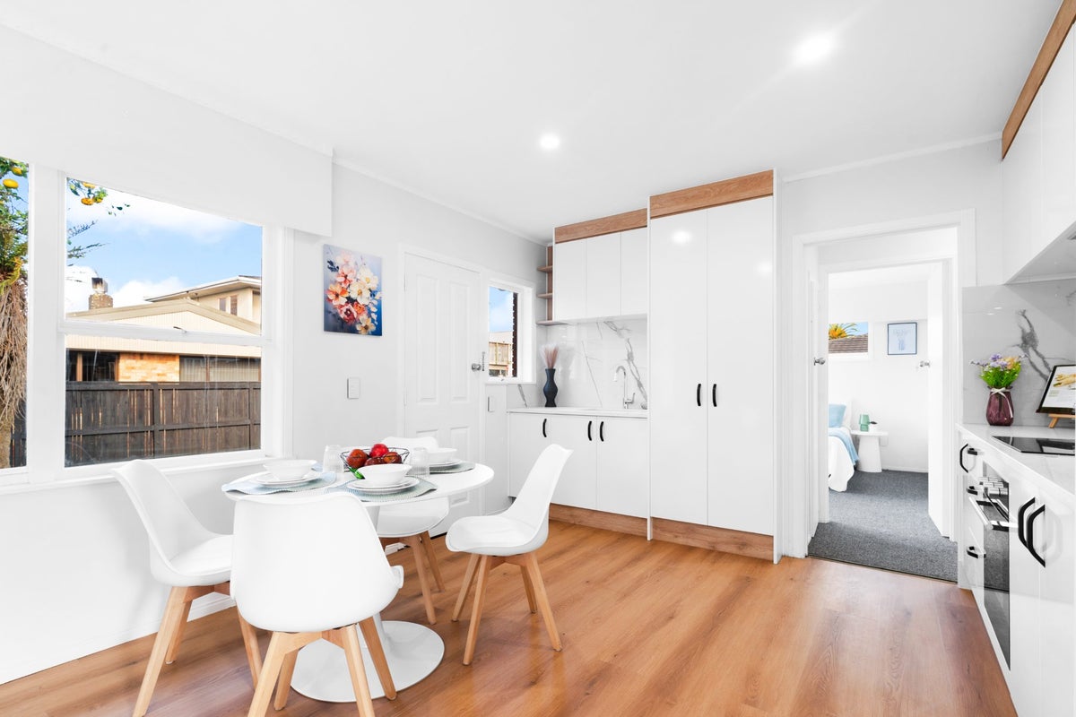 3/19 Central Avenue, Papatoetoe, Auckland - Carousel 1