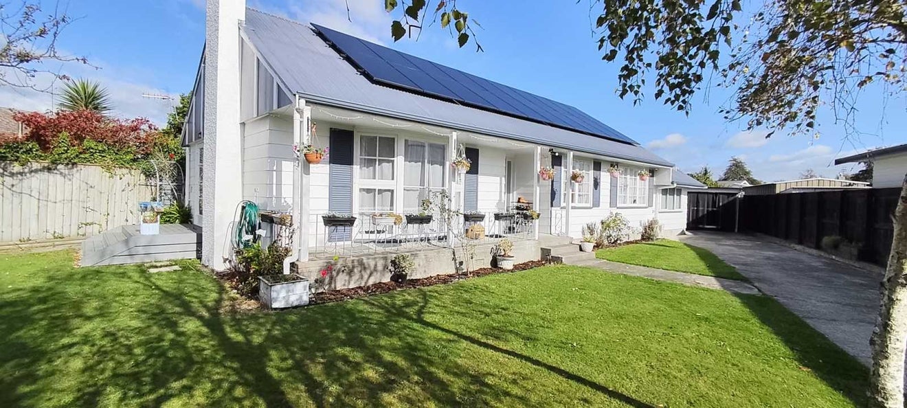 180 Milson Line, Milson, Palmerston North - Carousel 1