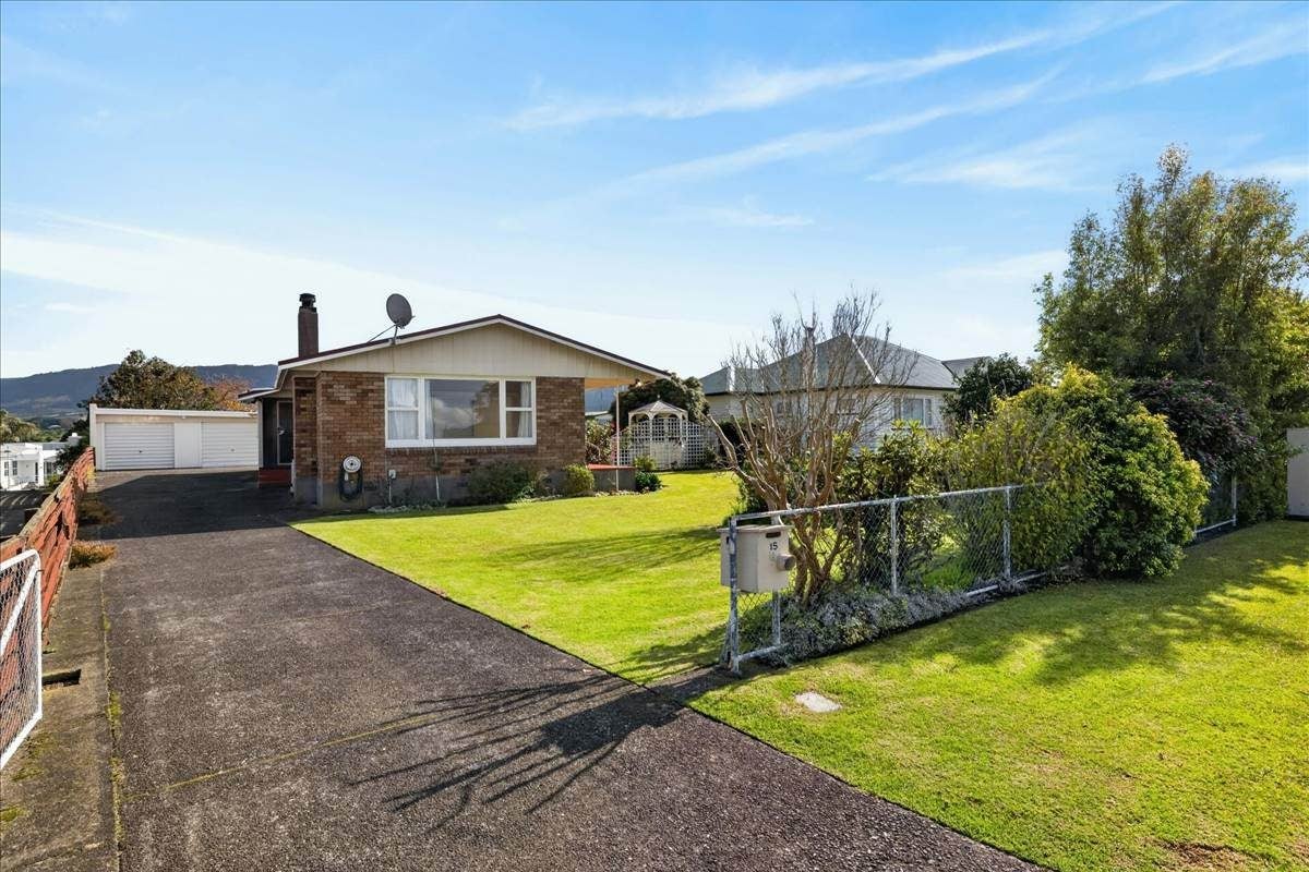 15 Carisbrooke Street, Katikati, Katikati - Carousel 2