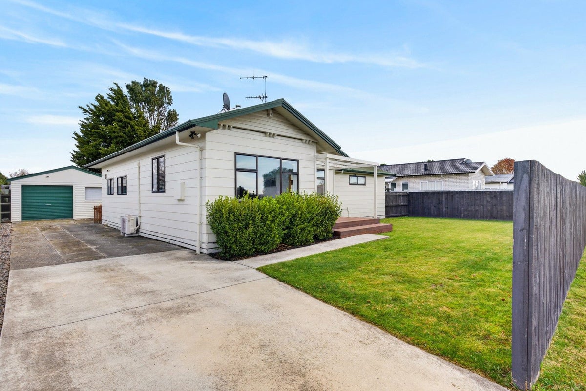707 Albert Street, Parkvale, Hastings - Carousel 16