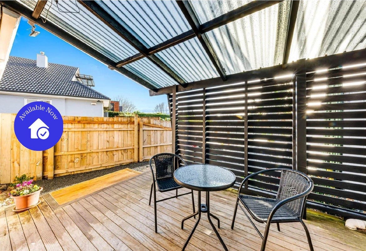5 Lister Street, Point Chevalier, Auckland - Carousel 1