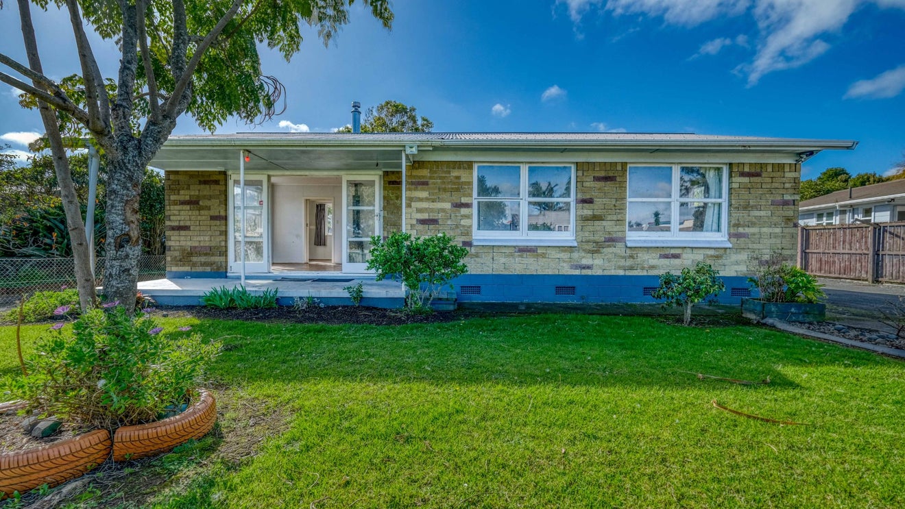 15 Dunn Street, Kaitaia, Kaitaia - Carousel 1