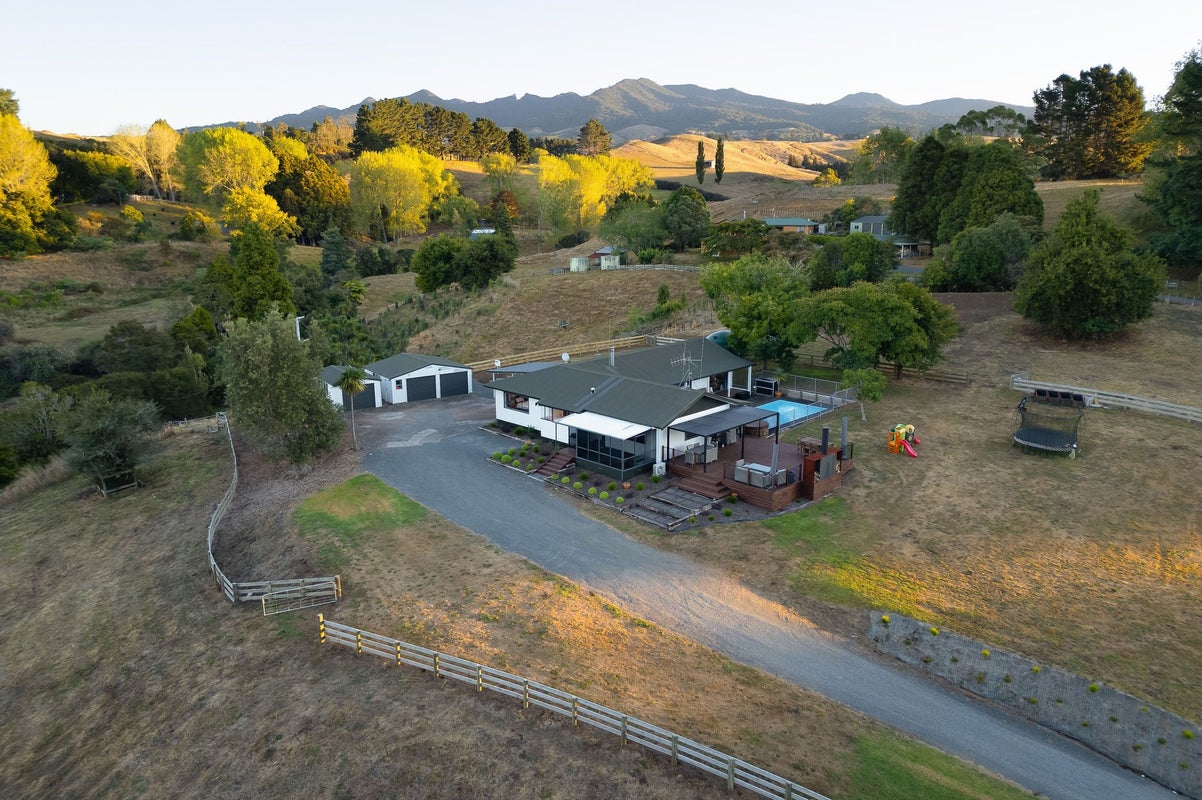 1/305 Limeworks Loop Road, Te Pahu, Hamilton - Carousel 27