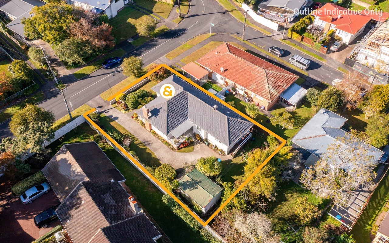 60 Kay Drive, Blockhouse Bay, Auckland - Carousel 1