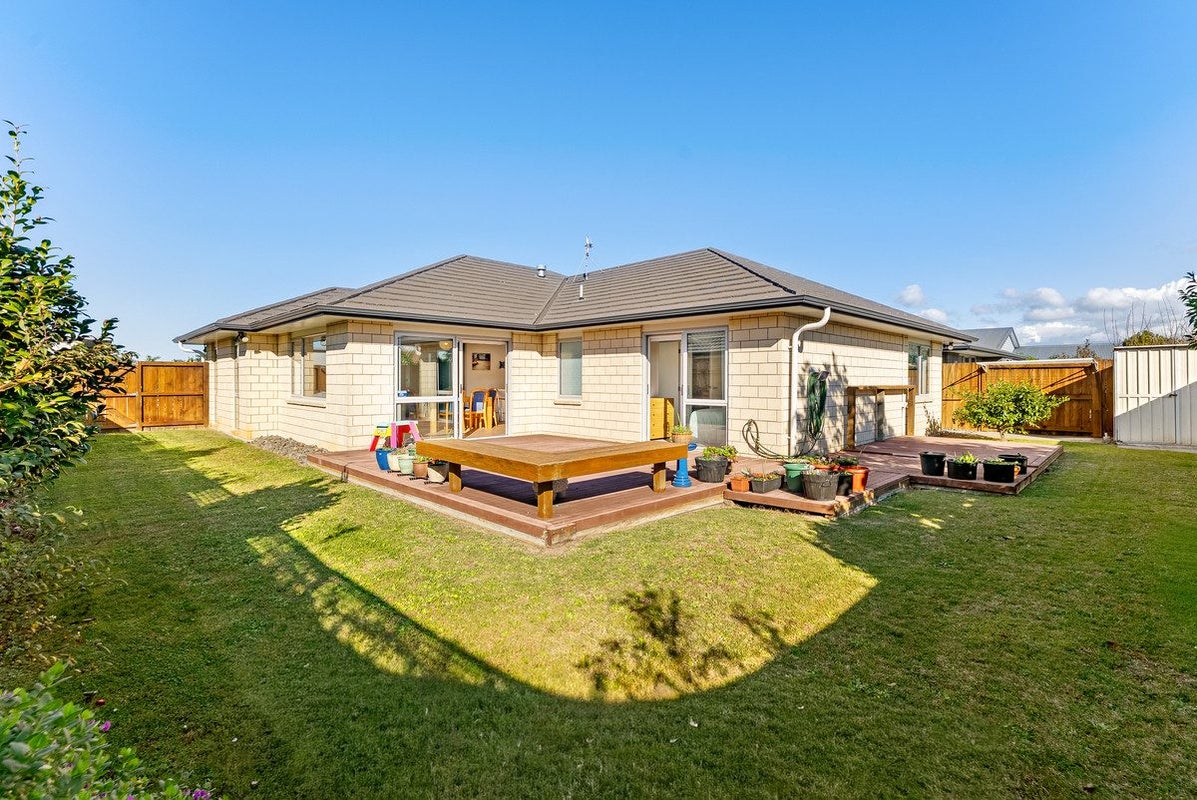 34 Butterworth Crescent, Papamoa Beach, Papamoa - Carousel 2