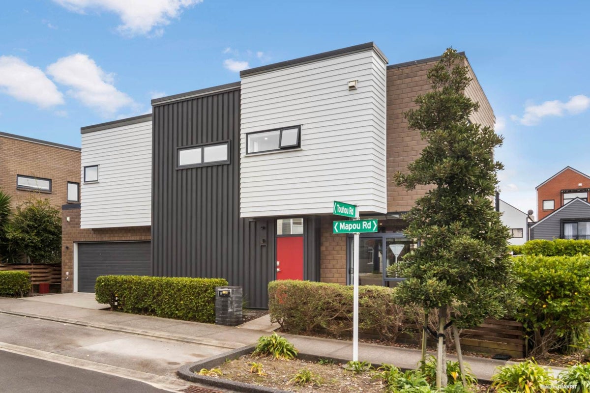 19 Mapou Road, Hobsonville, Auckland - Carousel 1