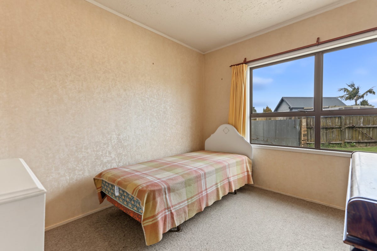 24 Donovan Street, Te Puke, Te Puke - Carousel 1