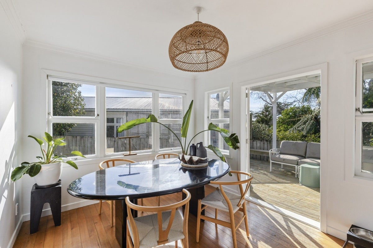 56A Woodleigh Street, Frankleigh Park, New Plymouth - Carousel 2