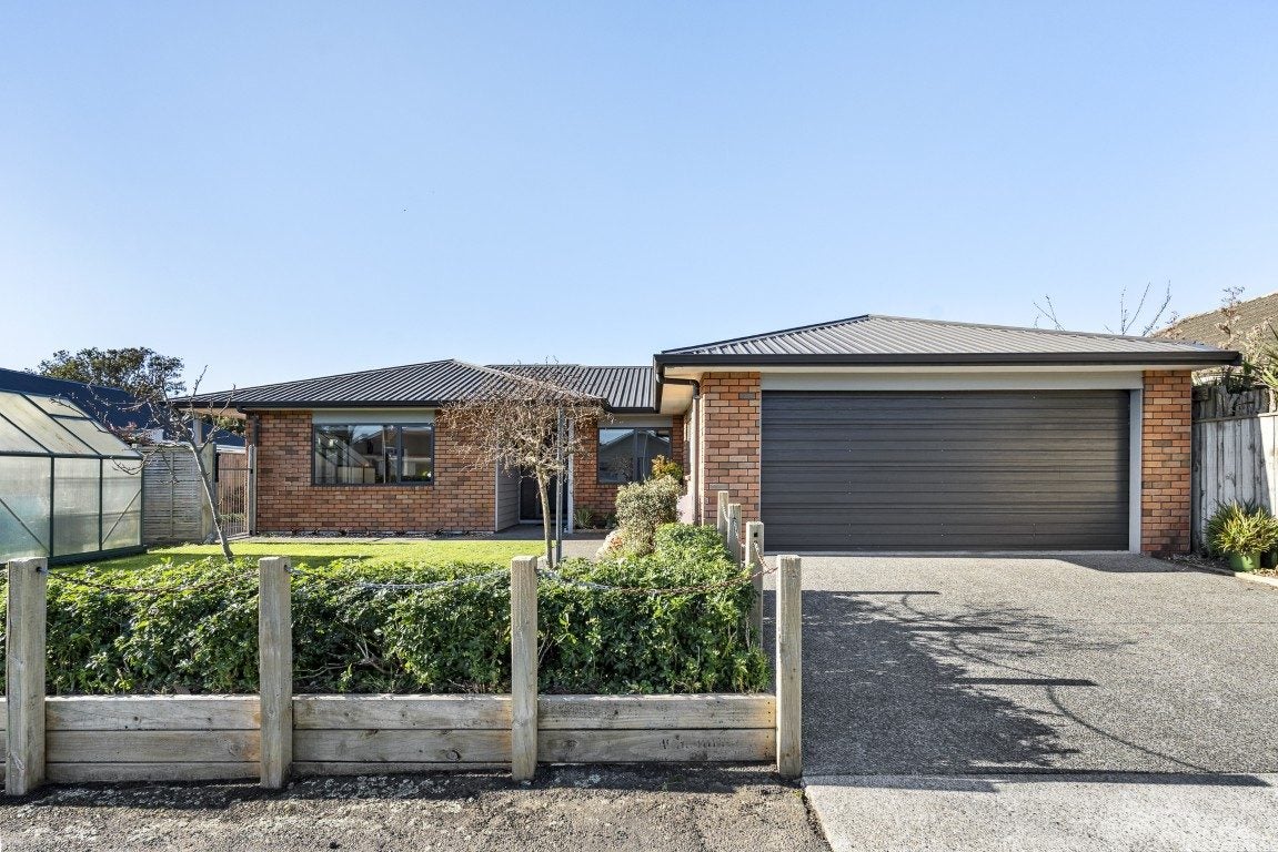 63 Lismore Street, Merrilands, New Plymouth - Carousel 1