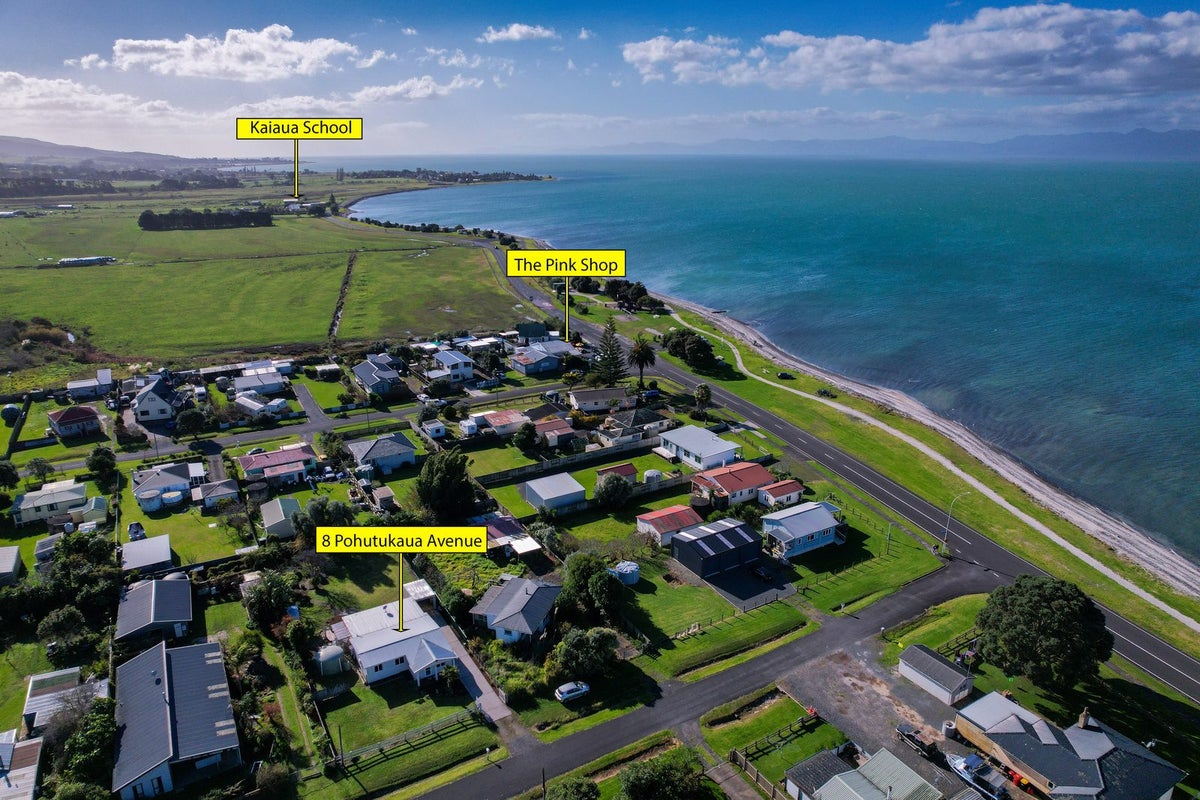 8 Pohutukawa Avenue, Kaiaua - Carousel 23