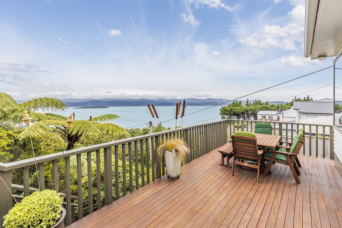 25 Homebush Road, Khandallah, Wellington - Carousel 2
