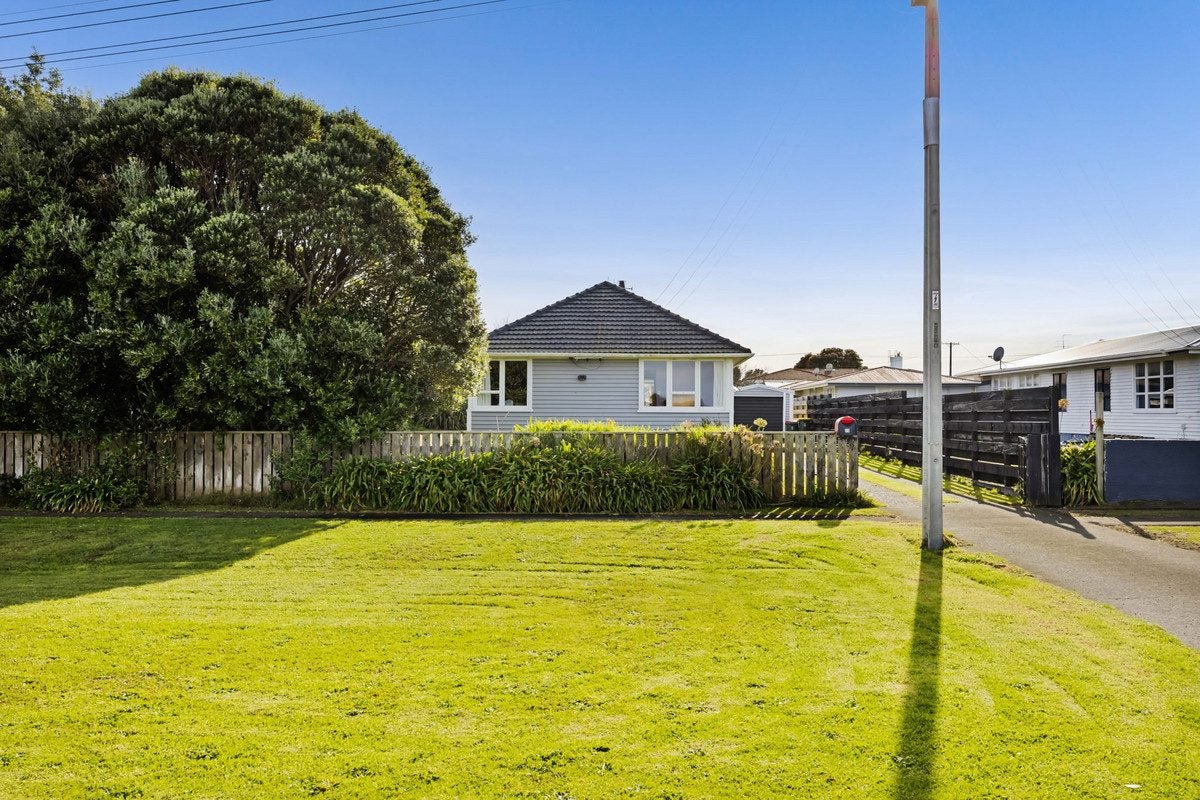 23 Kauae Street, Manaia, Manaia - Carousel 21