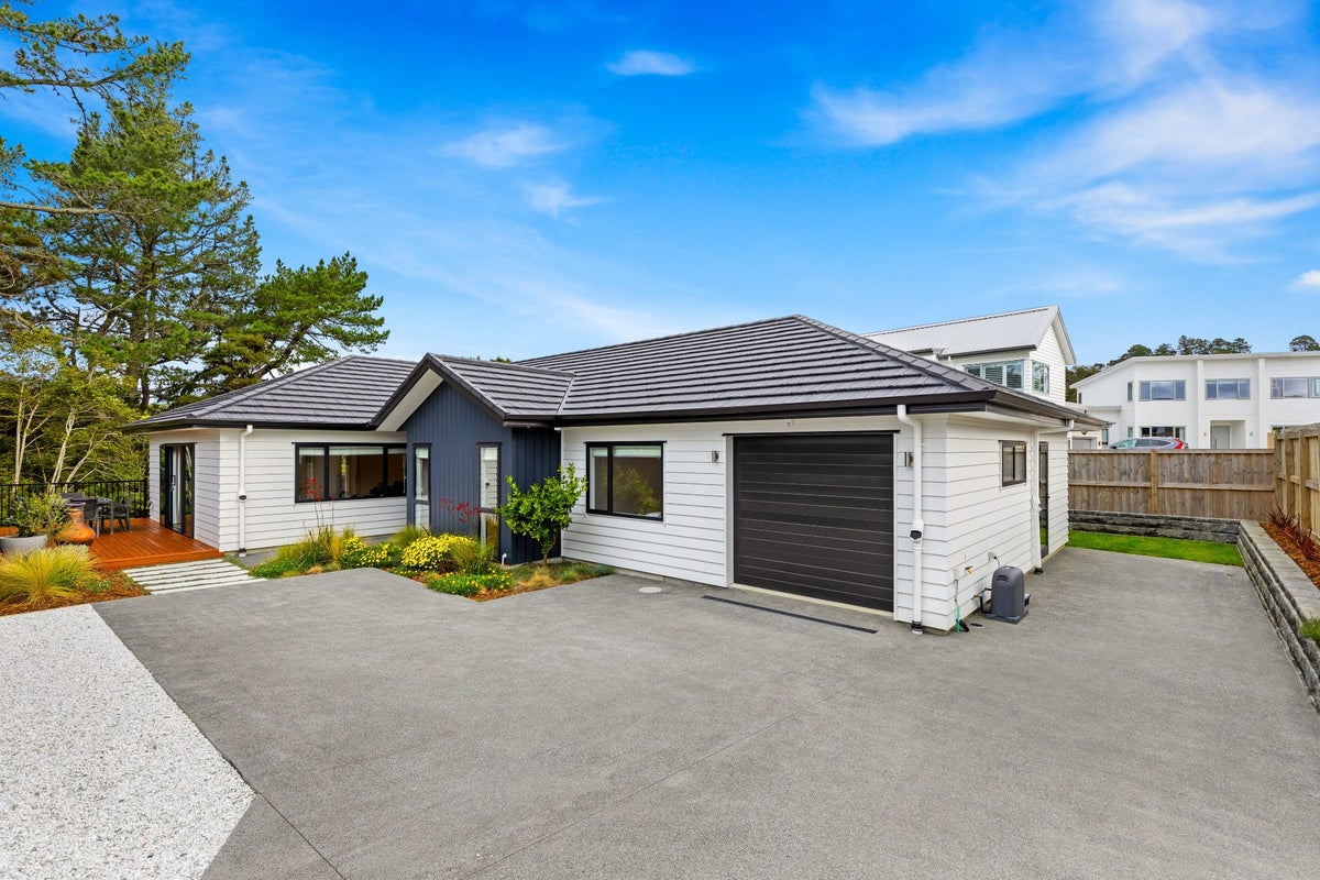 75 Glenvar Ridge Road, Long Bay, Auckland - Carousel 2