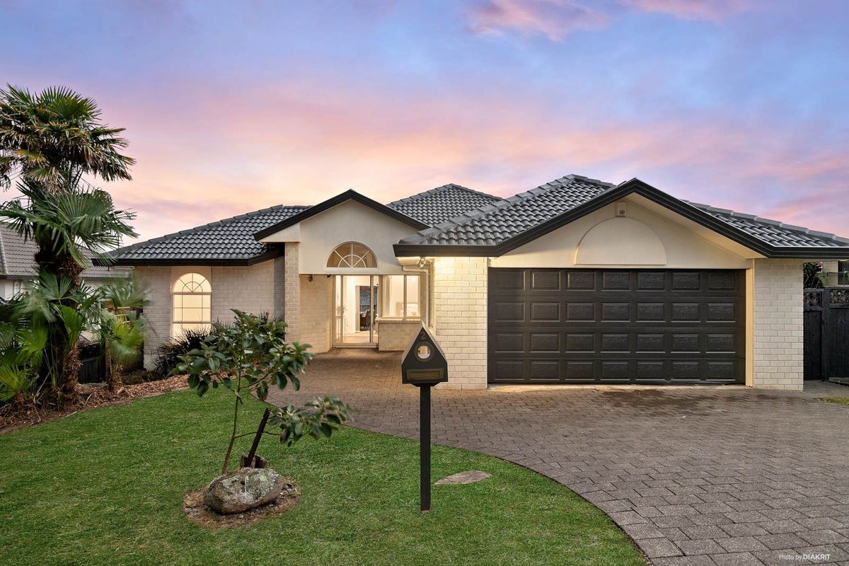 2 Jackson Place, Pukekohe, Pukekohe - Carousel 1