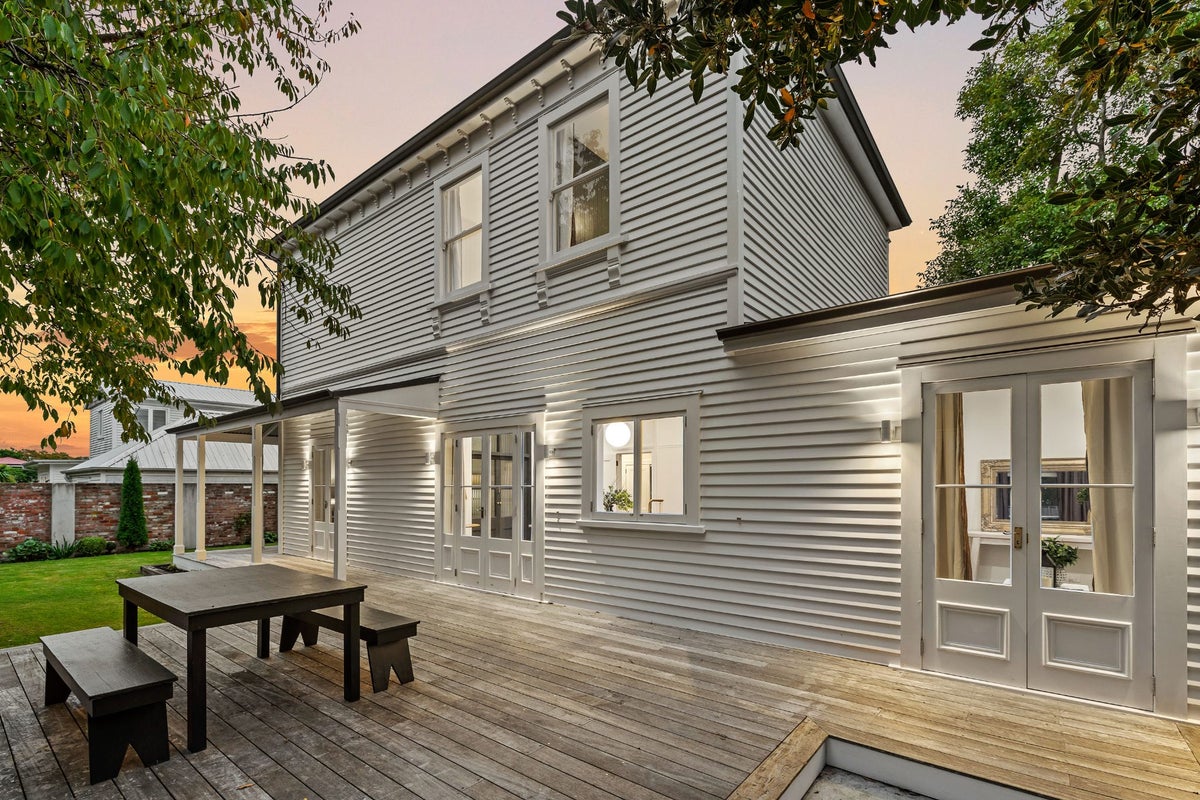 24A Westminster Street, St Albans, Christchurch - Carousel 2