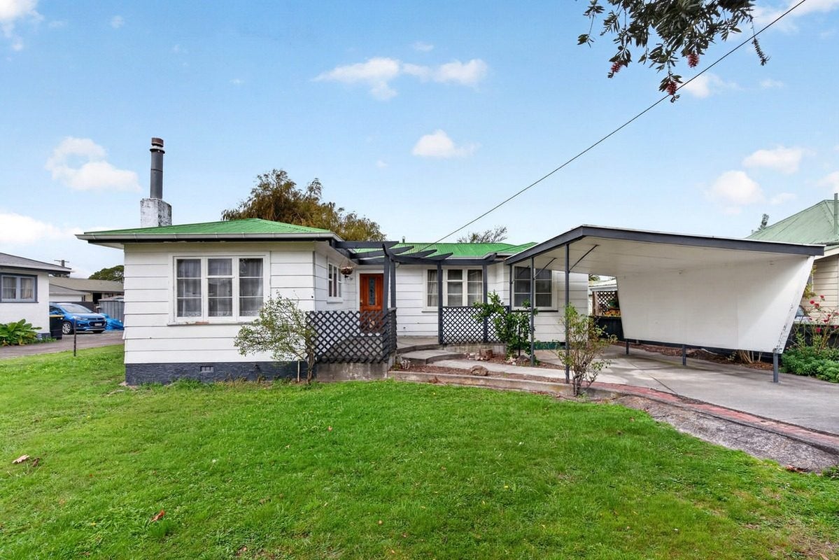 189 Colombo Road, Masterton - Carousel 1