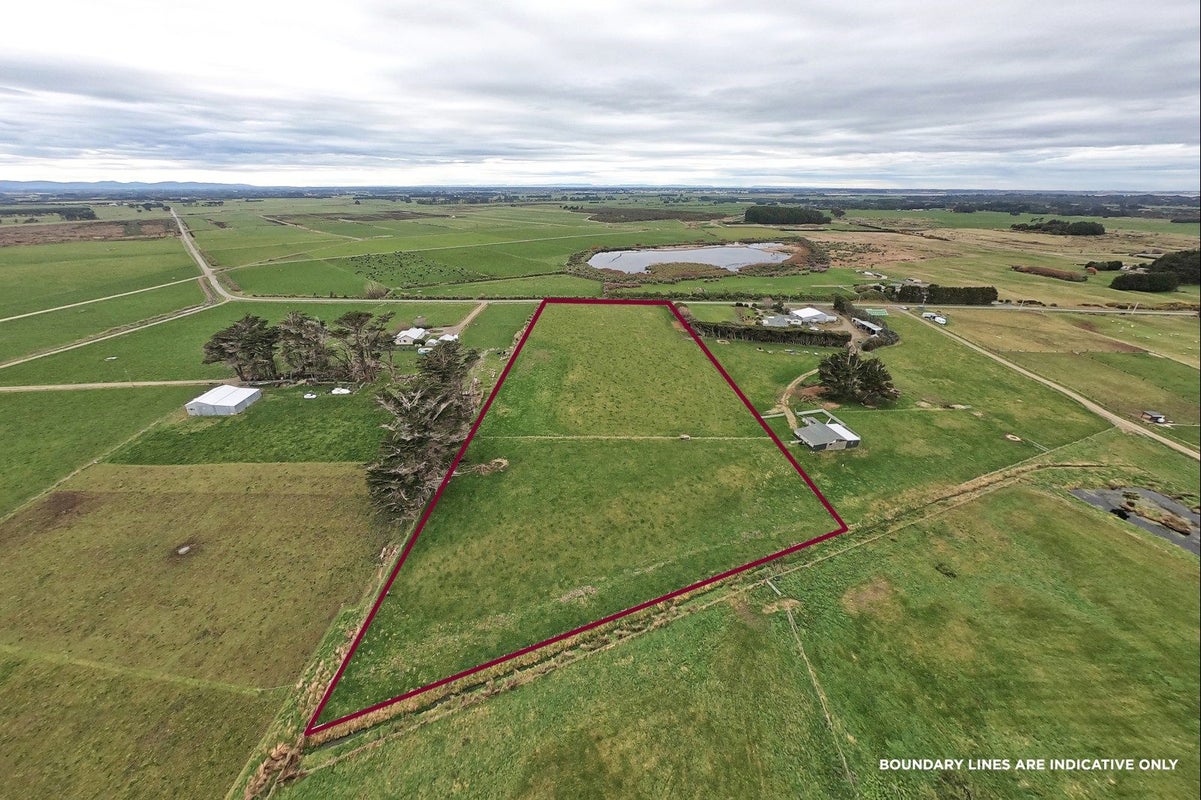 57 Hughes Road, New River Ferry - Carousel 10