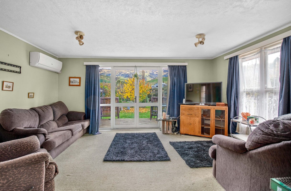 5 Tamblyn Drive, Lake Roxburgh Village, Roxburgh - Carousel 2