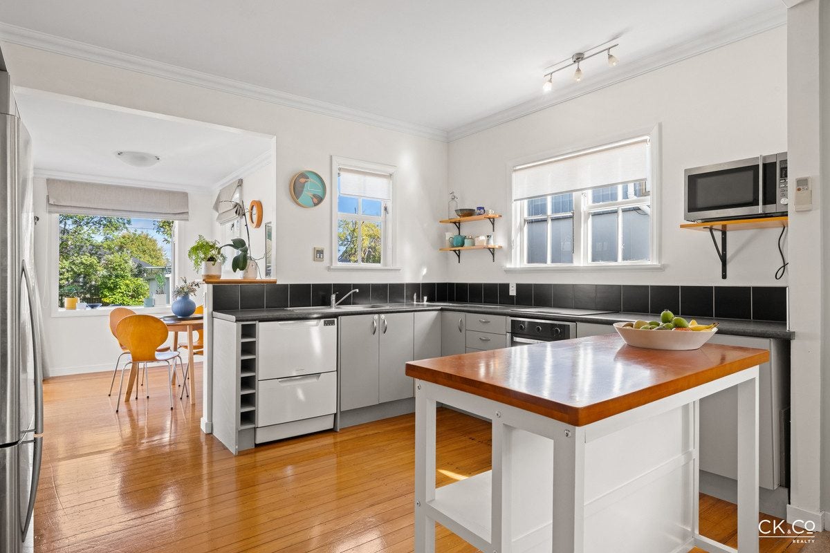 26 Thornycroft Avenue, Epuni, Lower Hutt - Carousel 2