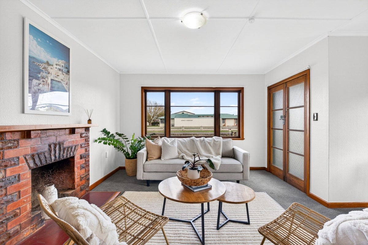 36 Osier Road, Greenmeadows, Napier - Carousel 2