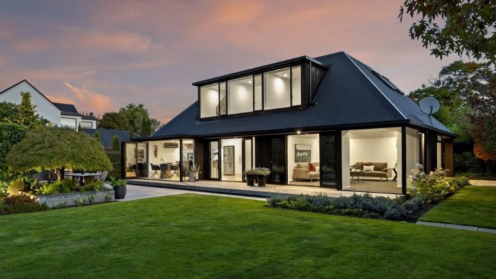 30A Jacksons Road, Merivale, Christchurch - Carousel 1