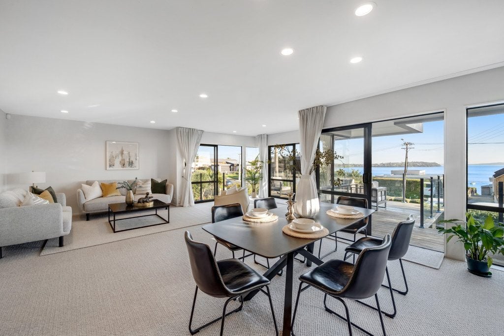 34A Takutai Avenue, Bucklands Beach, Auckland - Carousel 1
