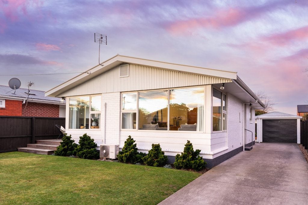 2/4 Lansbury Avenue, Strowan, Christchurch - Carousel 21