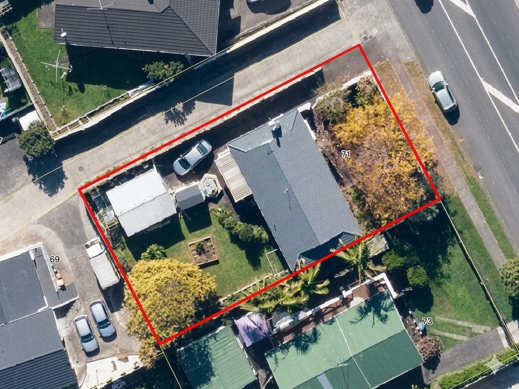 71 Cascades Road, Pakuranga Heights, Auckland - Carousel 1
