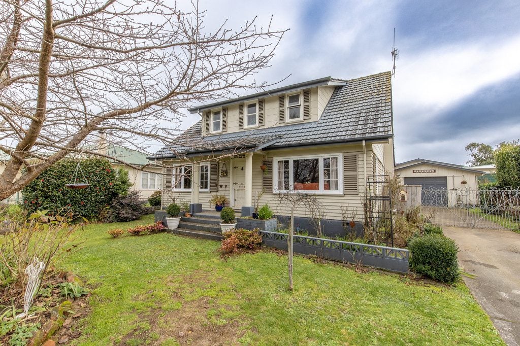 34 Queen Street, Dannevirke - Carousel 2