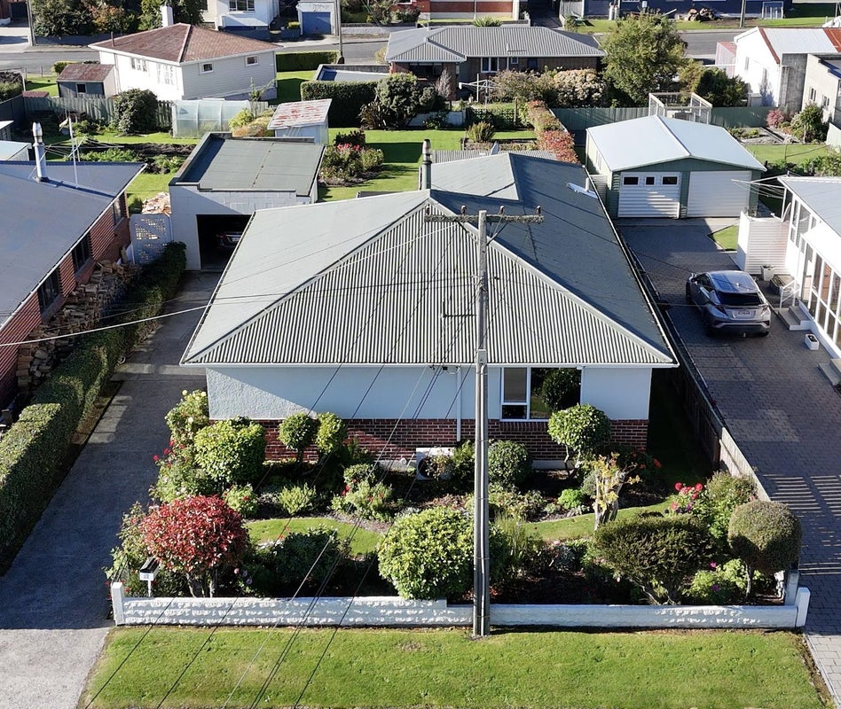 23 Naish Street, Balclutha - Carousel 2
