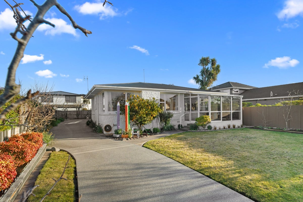 43 Whitby Street, Burnside, Christchurch - Carousel 1