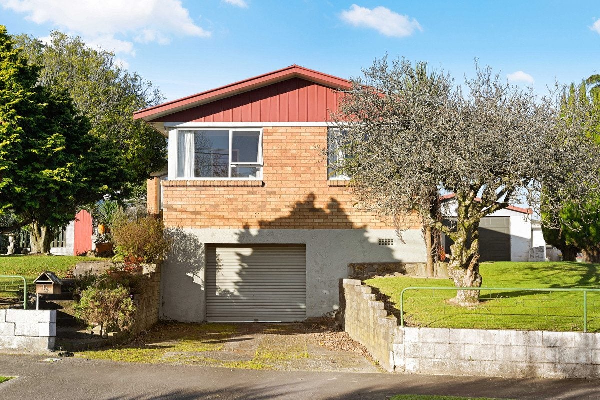 14 Frederick Drive, Dinsdale, Hamilton - Carousel 1